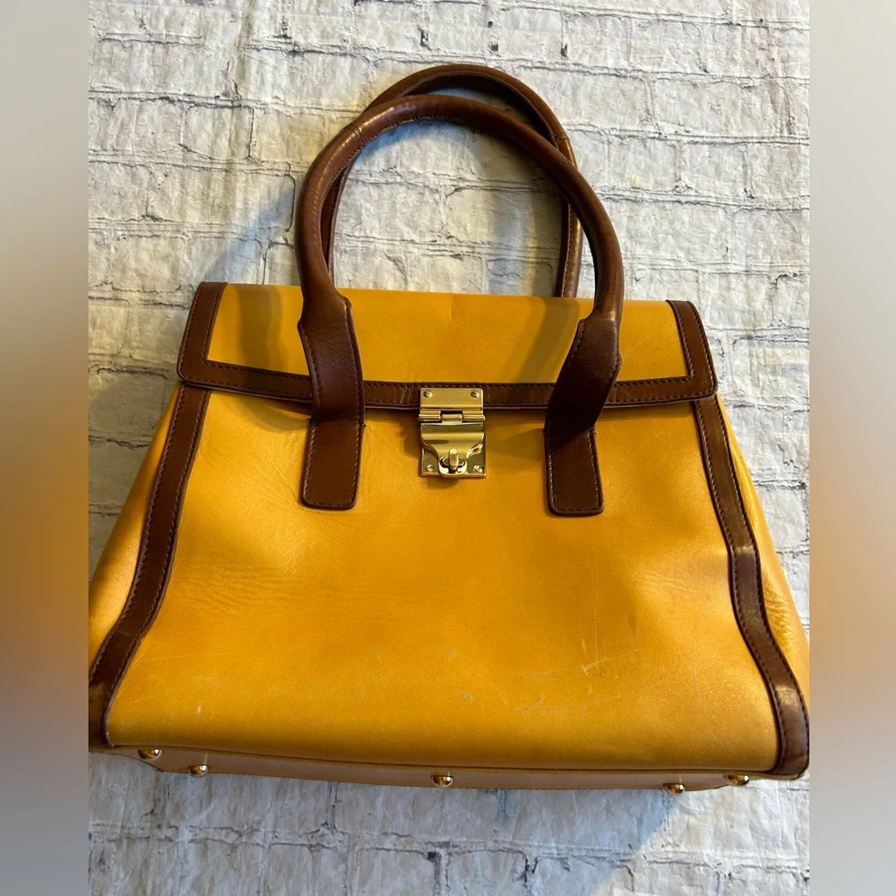 DOUGLAS HANNANT MUSTARD GOLD BROWN TRIM GOLD HARDWARE FEET TURN LOCK SATCHEL BAG - Picture 1 of 16
